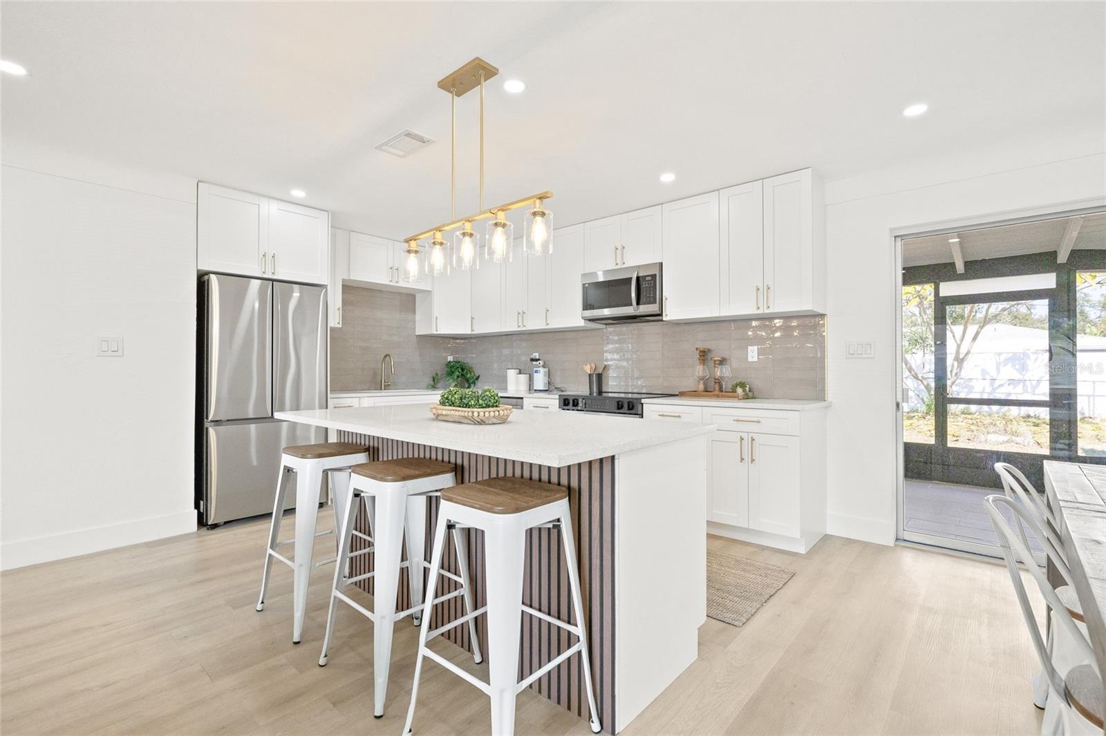 BLOSSOM LAKE VILLAGE SEC 4 - Residential