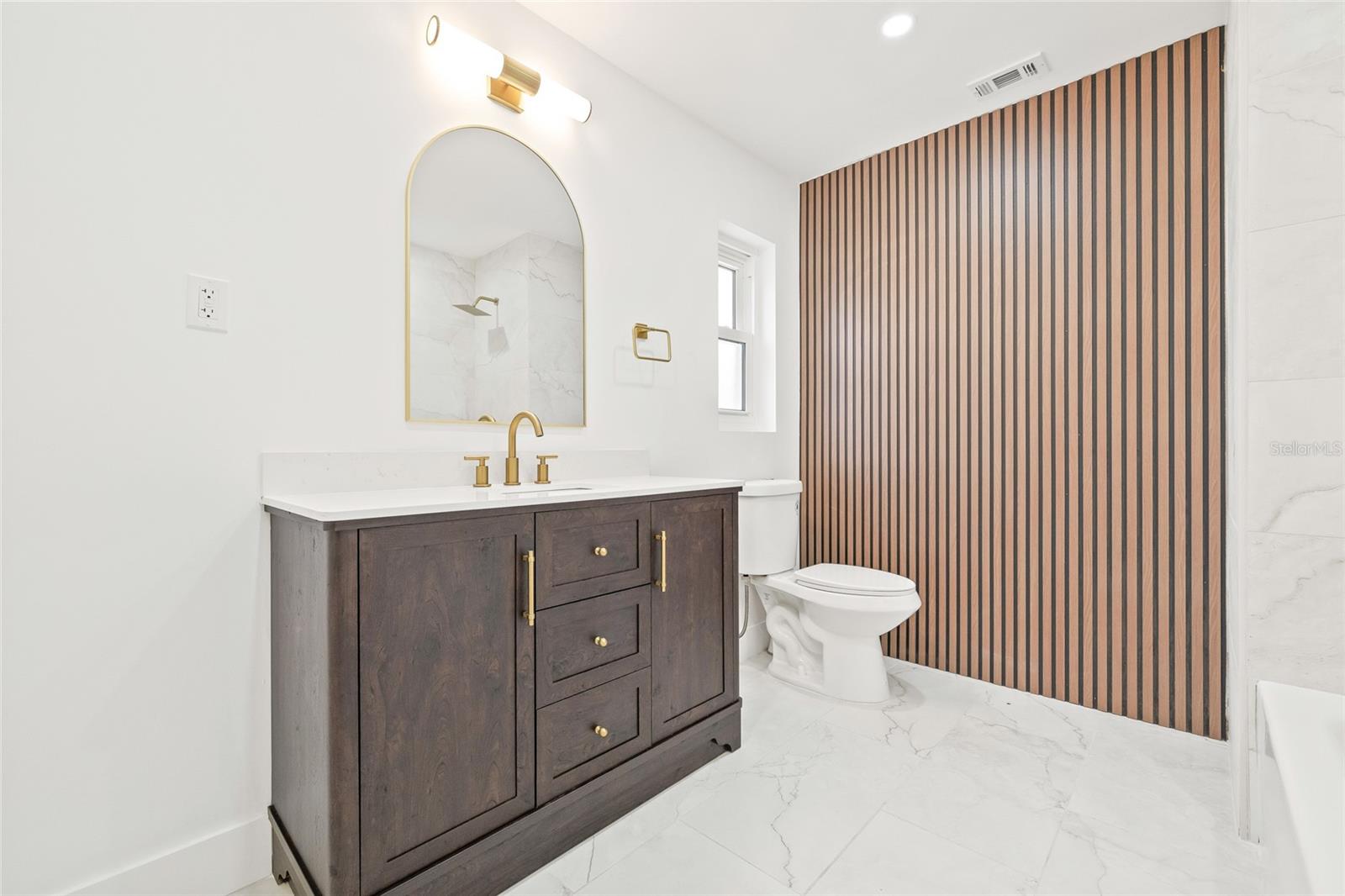 BLOSSOM LAKE VILLAGE SEC 4 - Residential