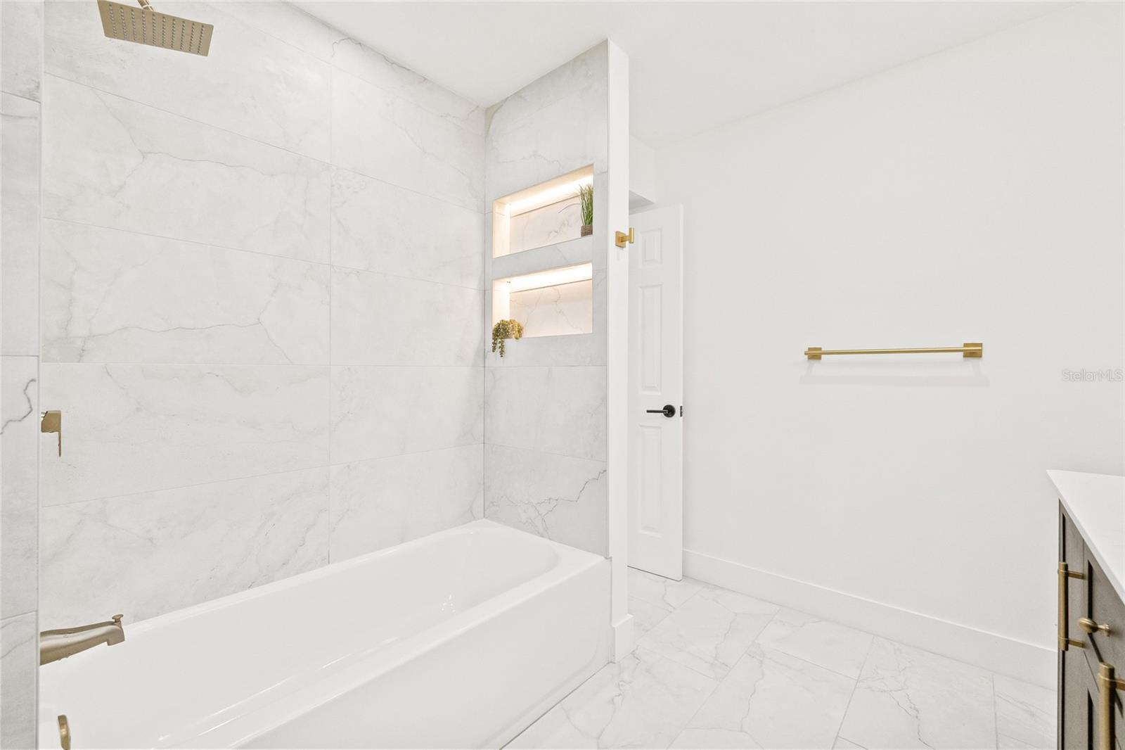 BLOSSOM LAKE VILLAGE SEC 4 - Residential