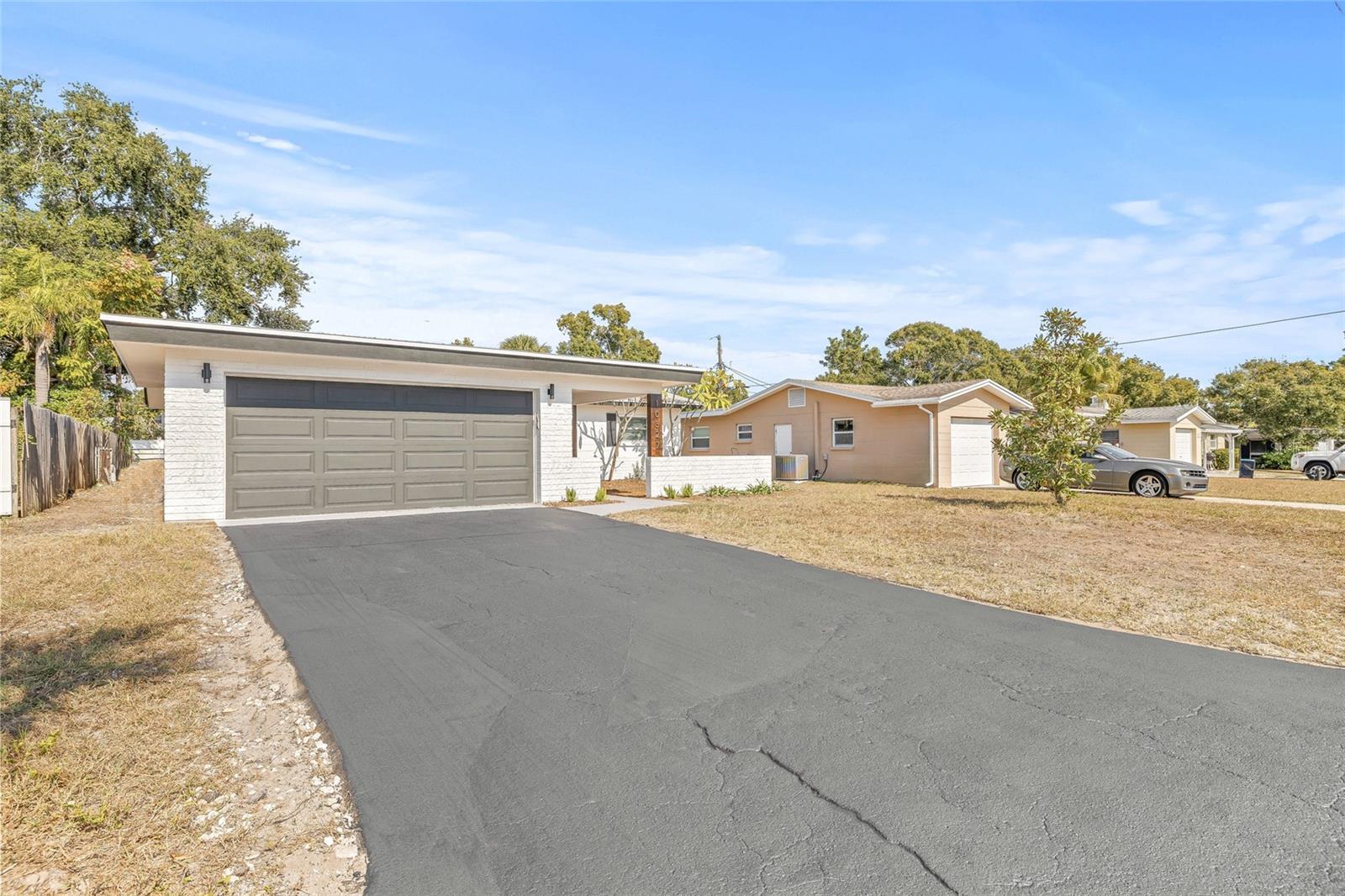 BLOSSOM LAKE VILLAGE SEC 4 - Residential