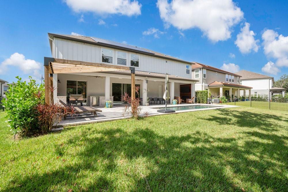 WATERS EDGE AT HAWKS CREST - Residential