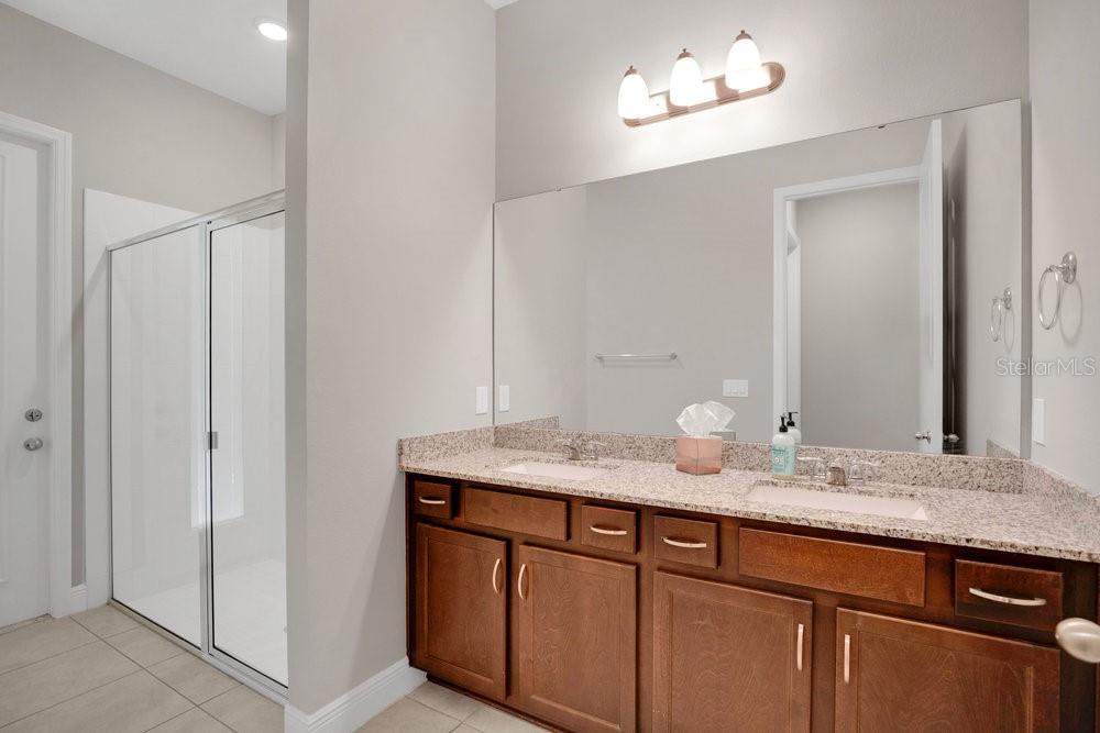 WATERS EDGE AT HAWKS CREST - Residential