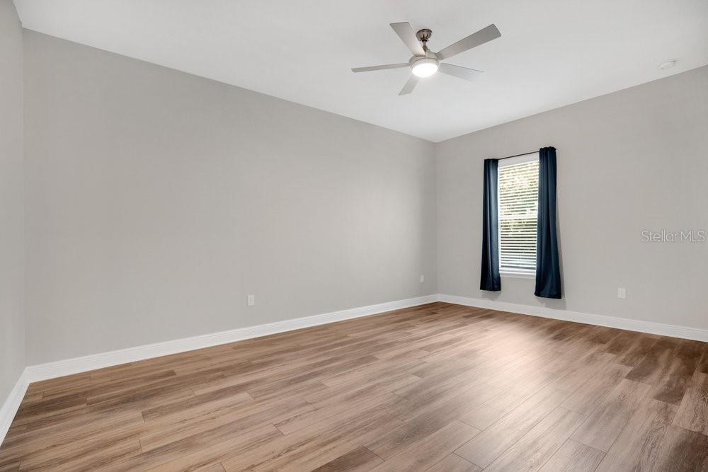 WATERS EDGE AT HAWKS CREST - Residential