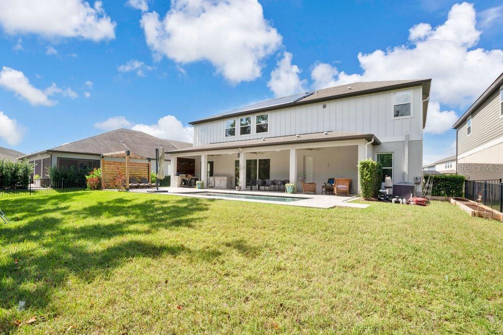 WATERS EDGE AT HAWKS CREST - Residential