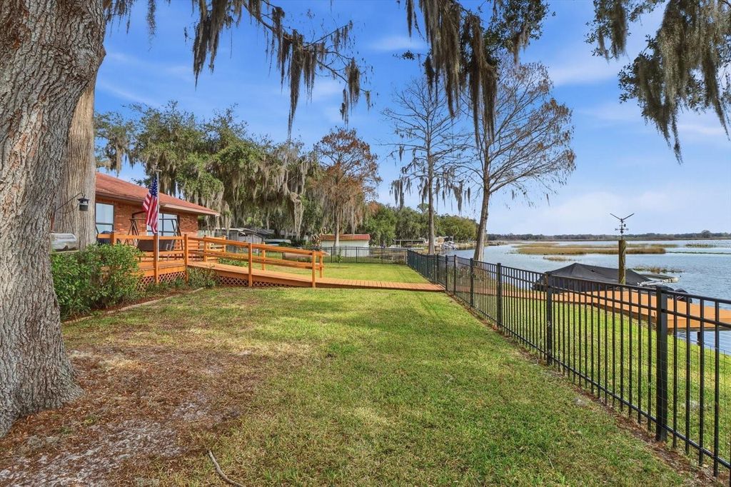 Photo of 8528 E Aquarius Drive, Inverness, FL 34450 (MLS # TB8476863)
