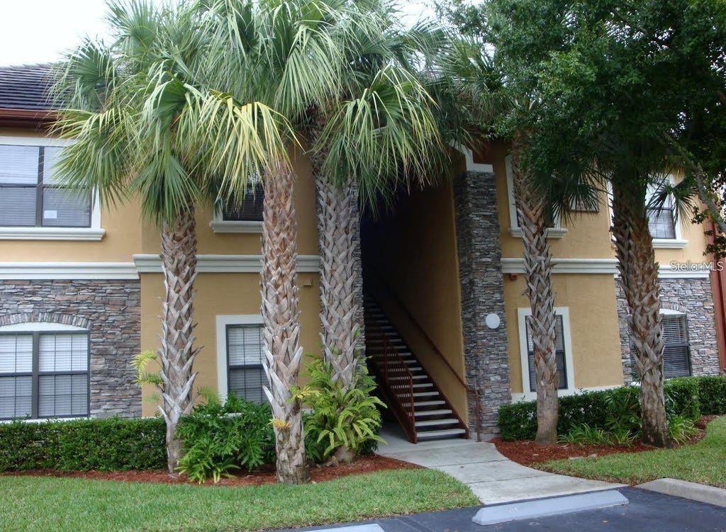 Photo of 2209 Portofino Place #2516, Palm Harbor, FL 34683 (MLS # W7889601)