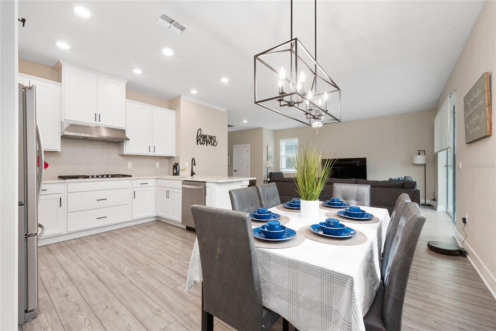 REUNION VILLAGE PH 3 REP - Residential