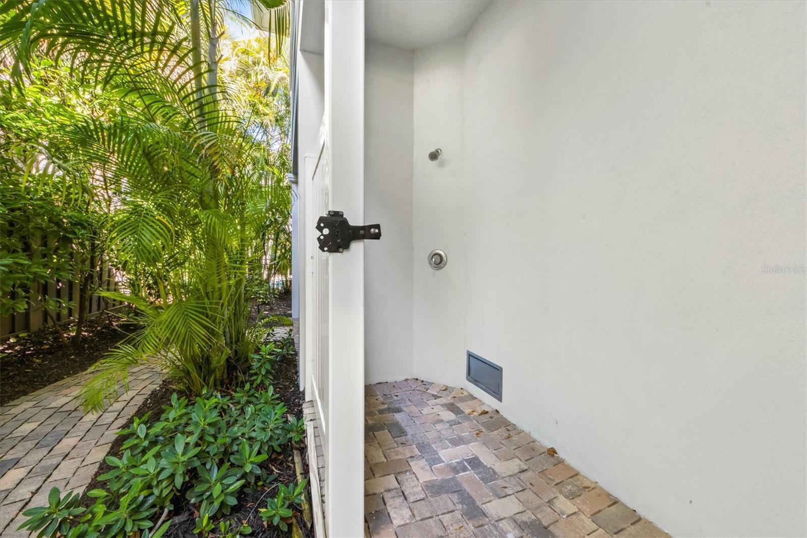 BANYAN TREE ESTATES II - Residential