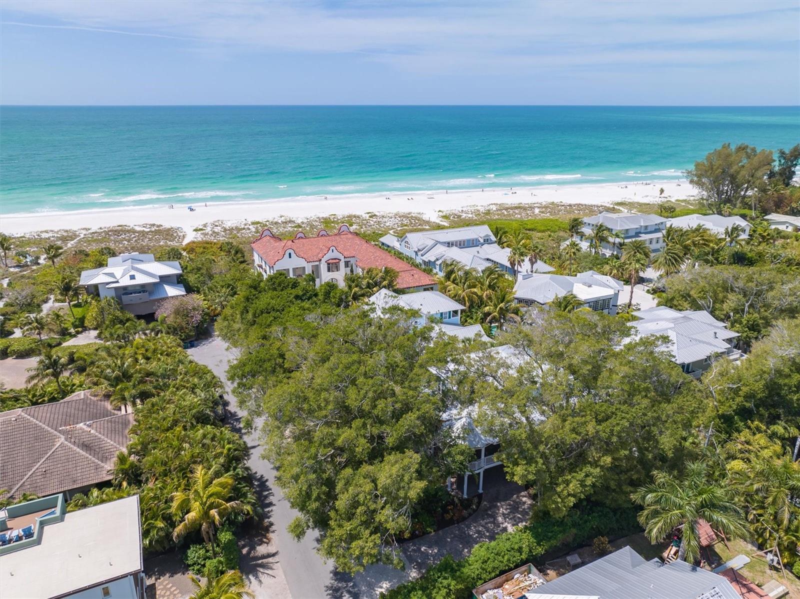 BANYAN TREE ESTATES II - Residential