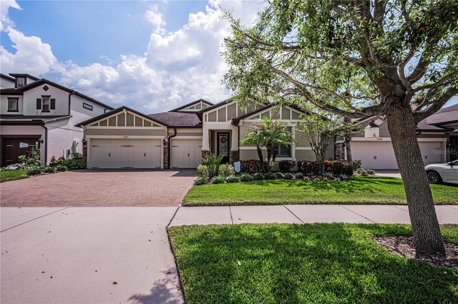 11211 LARK LANDING COURT