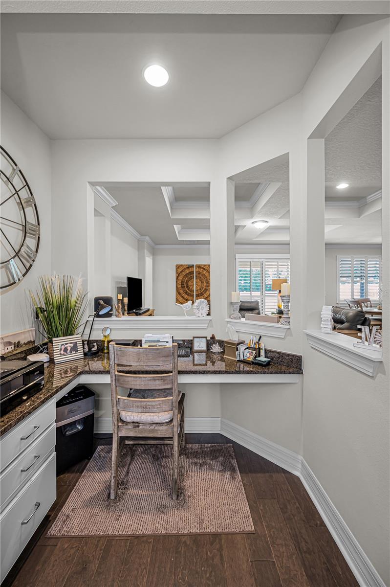 STARLING OAKS - Residential