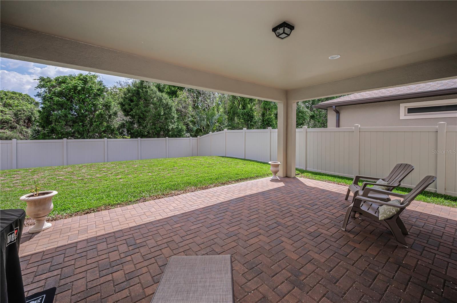 STARLING OAKS - Residential