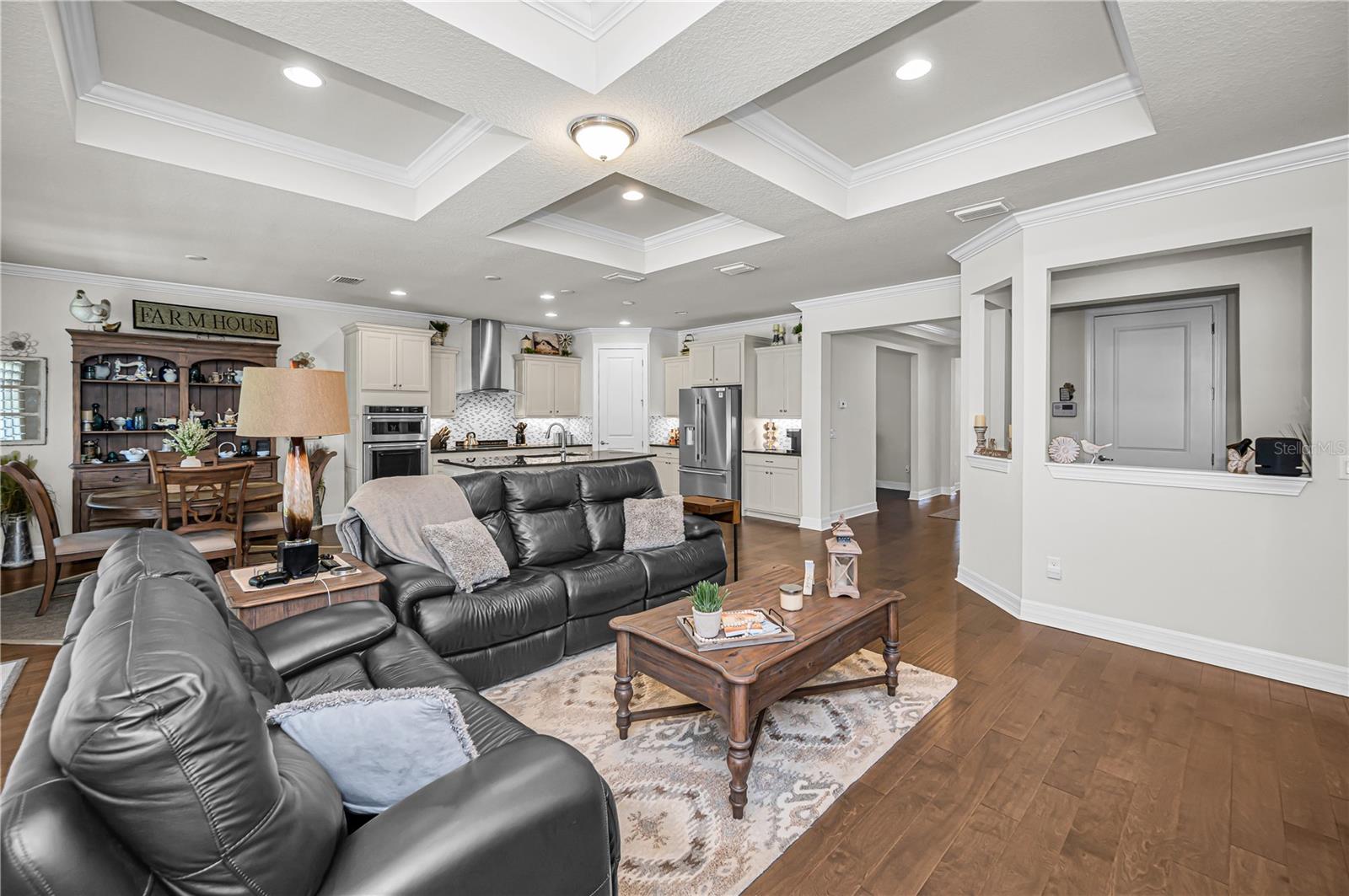 STARLING OAKS - Residential