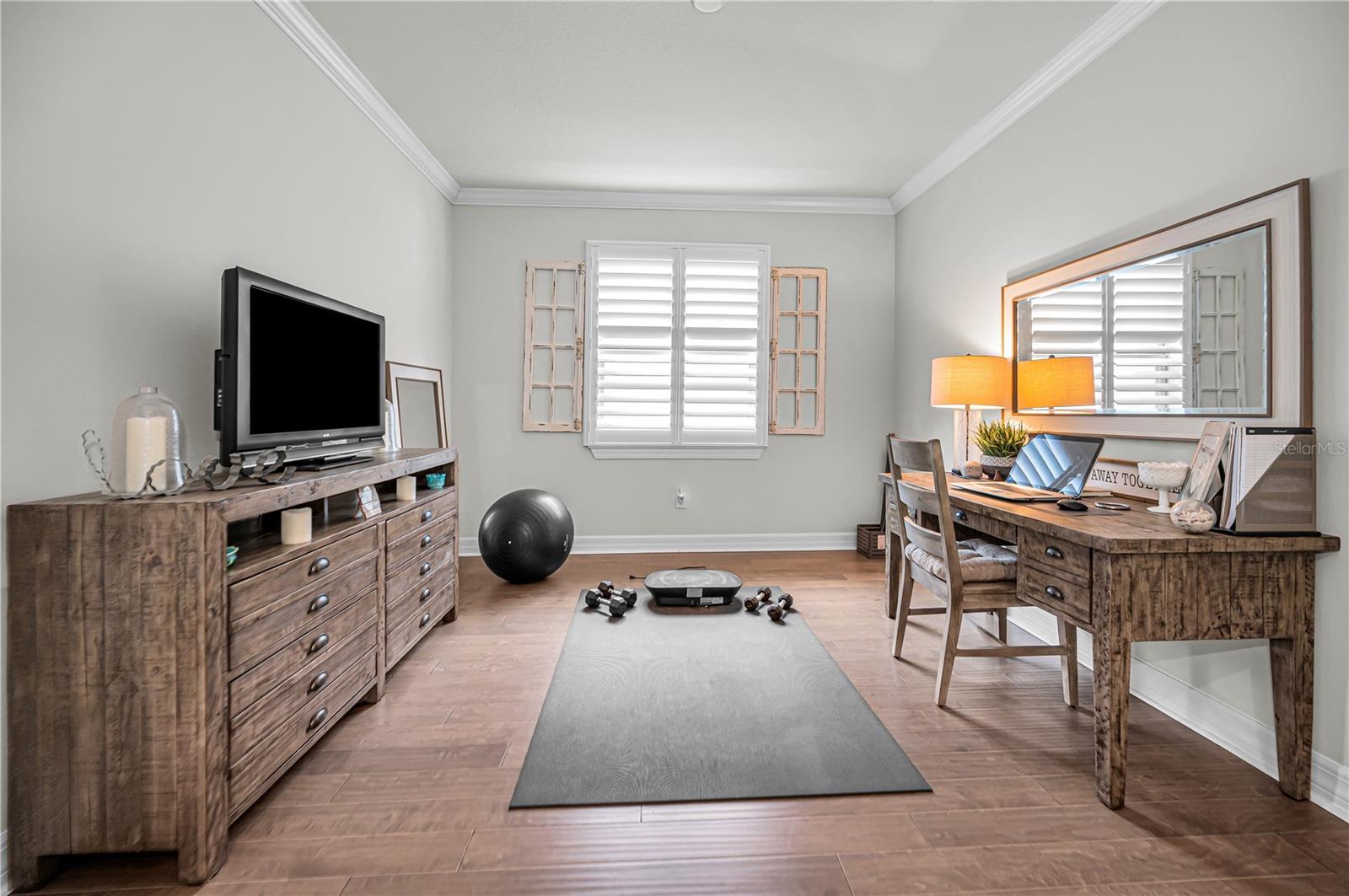 STARLING OAKS - Residential