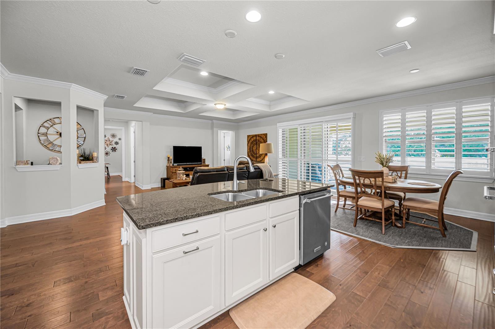 STARLING OAKS - Residential