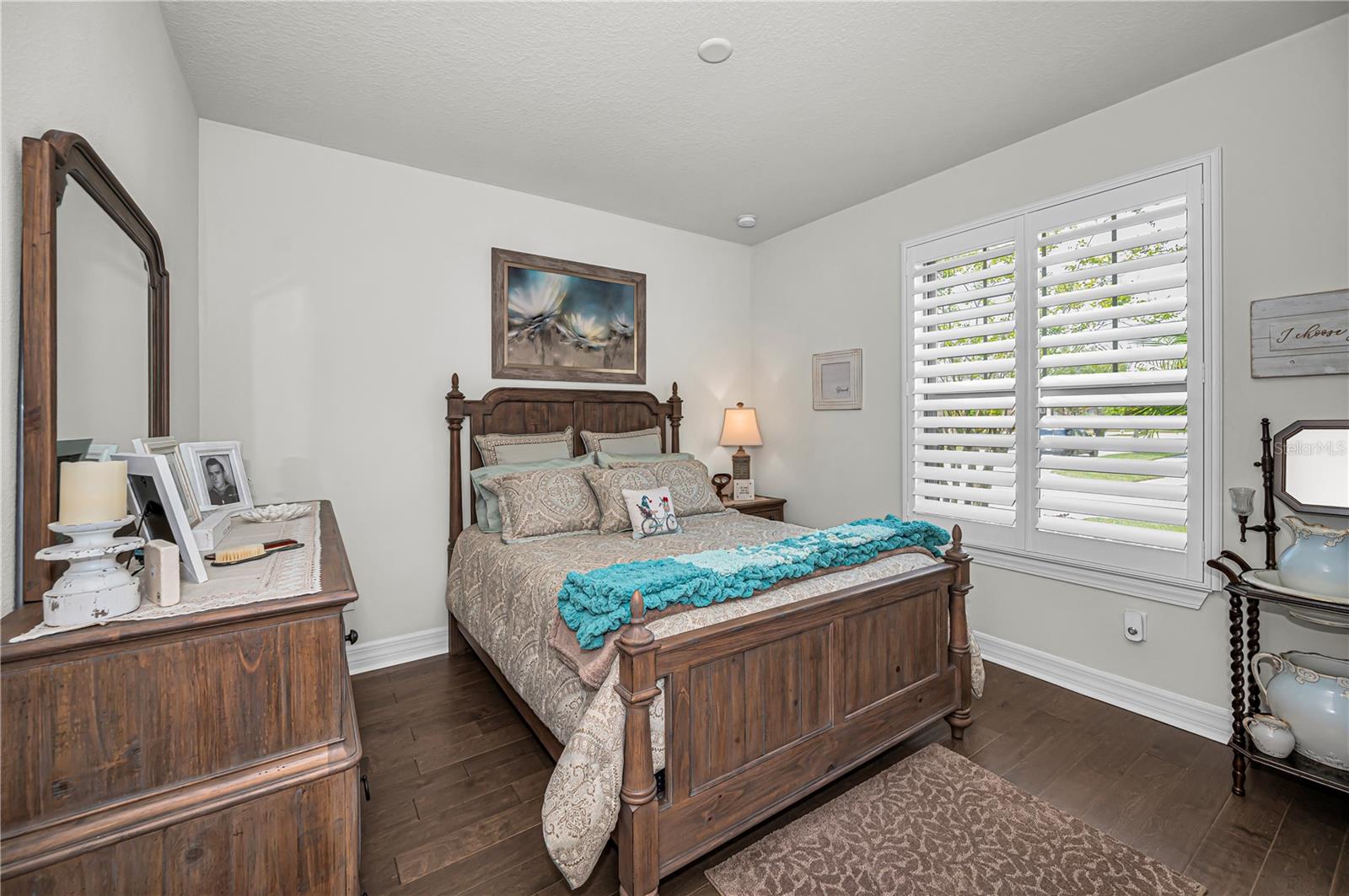 STARLING OAKS - Residential