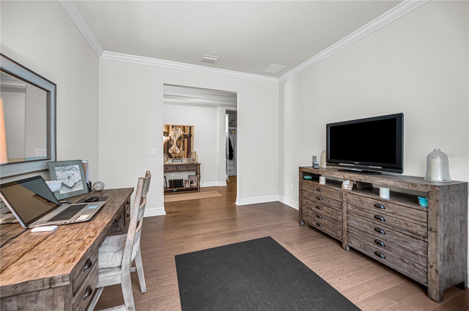 STARLING OAKS - Residential