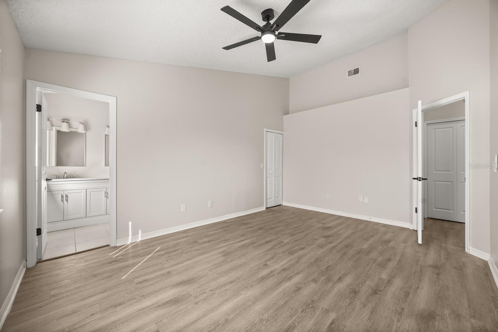 KENSINGTON SEC 04 - Residential