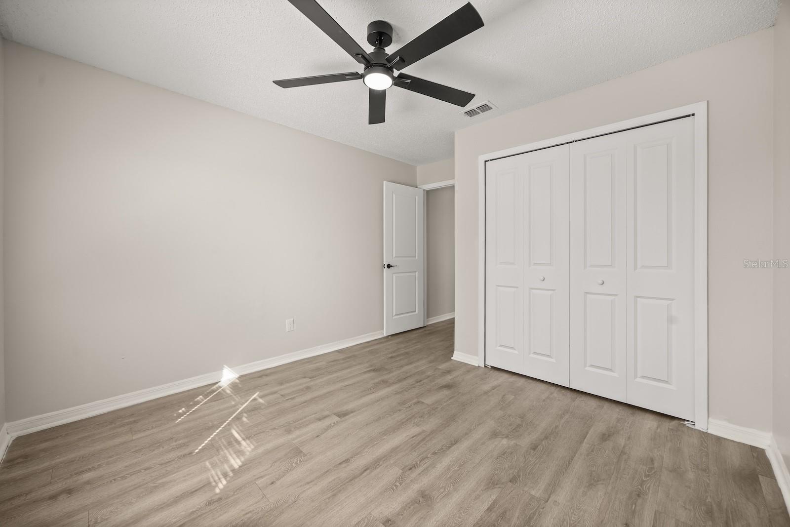 KENSINGTON SEC 04 - Residential