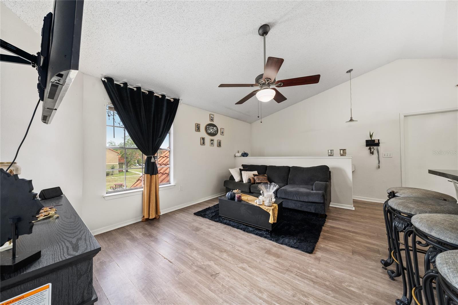 445 FOUNTAINHEAD CIRCLE 257