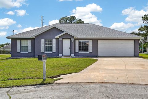 Photo of 14 Random Place, Palm Coast, FL 32164 (MLS # FC317770)