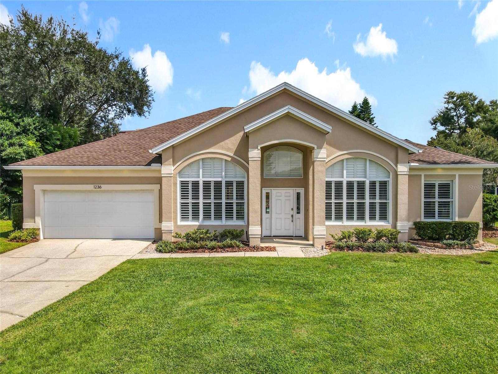 LAKE OLYMPIA LAKE VILLAGE - Residential