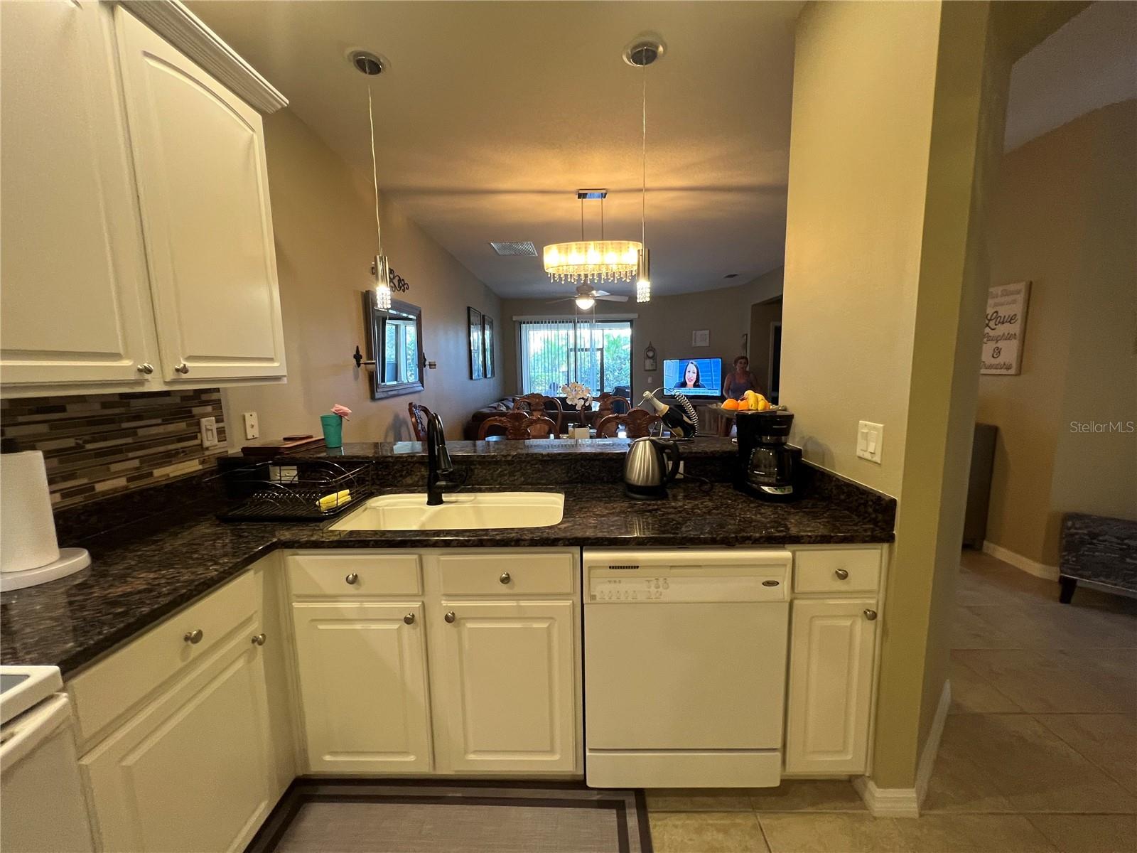 CYPRESS FALLS PH 1B - Residential Lease