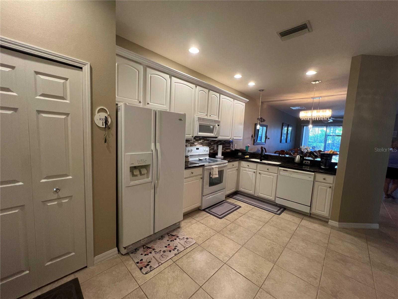 CYPRESS FALLS PH 1B - Residential Lease
