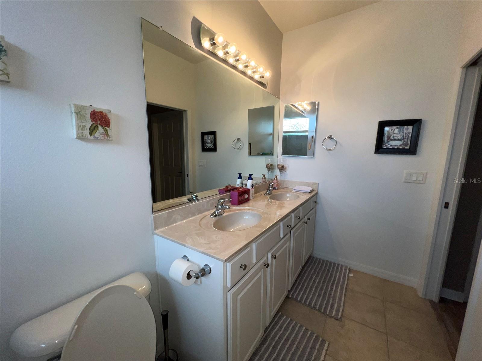 CYPRESS FALLS PH 1B - Residential Lease