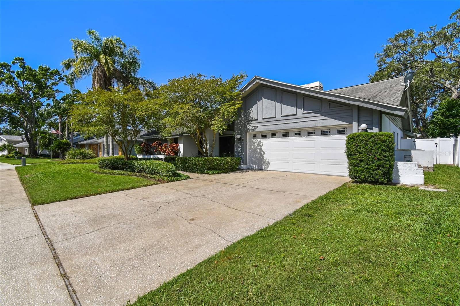 1622 EL TAIR TRAIL