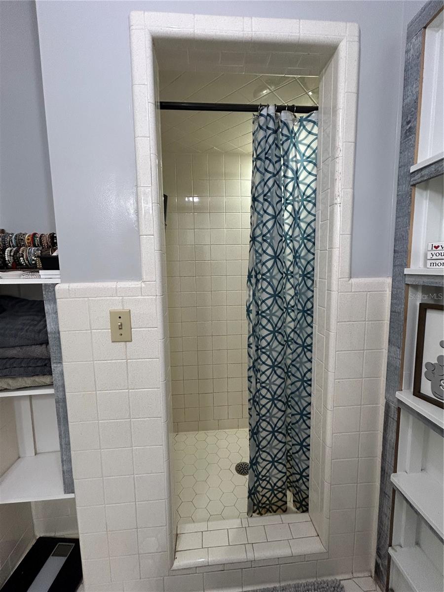 TIMBERLANE SUB - Residential