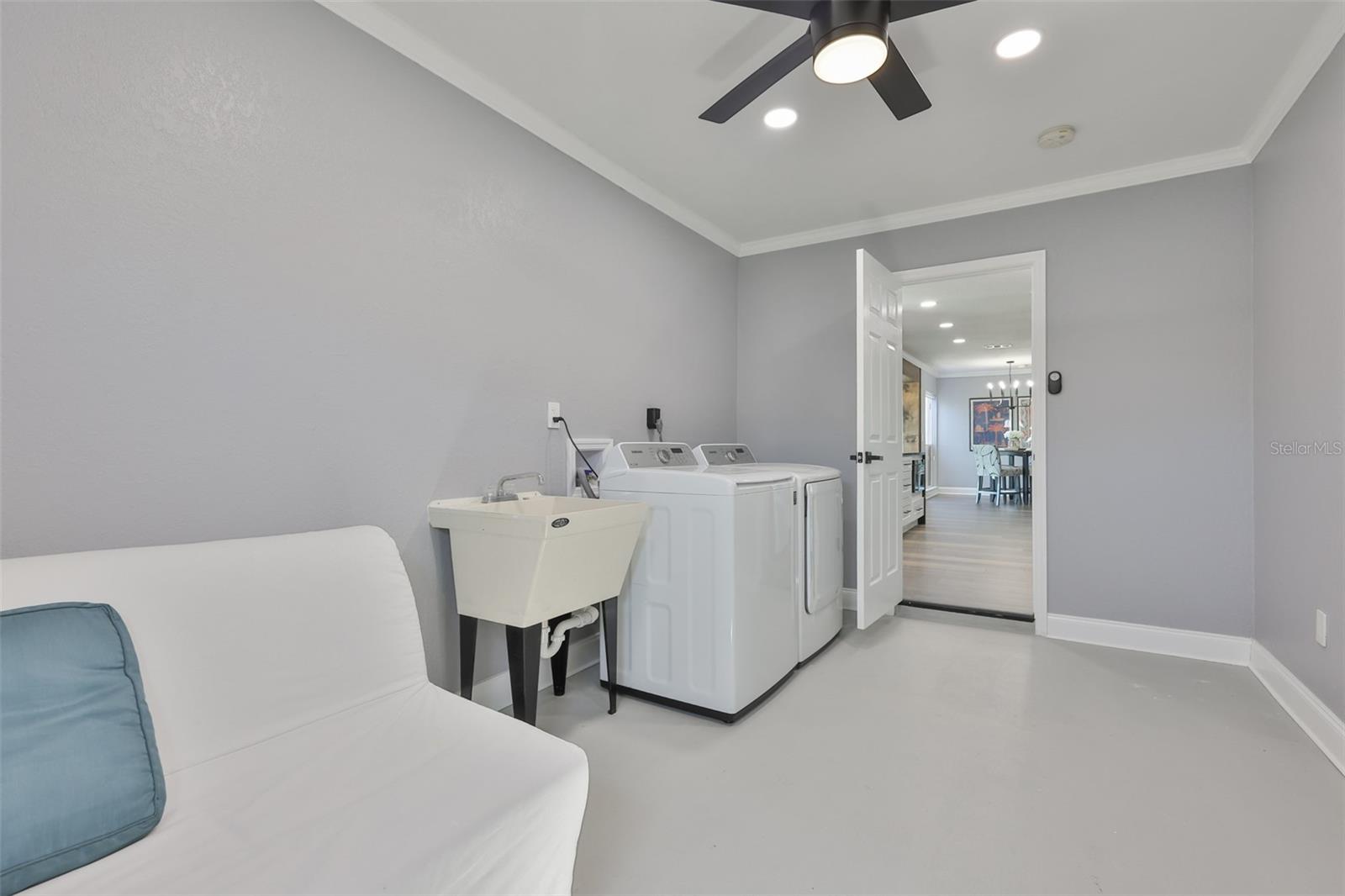 DEL WEBBS SUN CITY FLORIDA UN - Residential