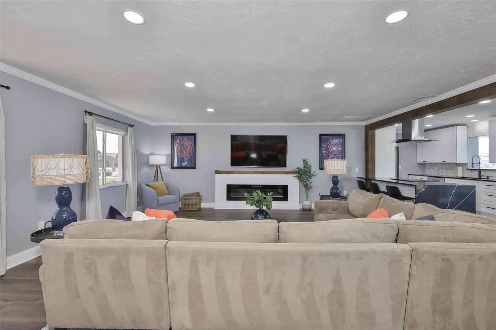 DEL WEBBS SUN CITY FLORIDA UN - Residential