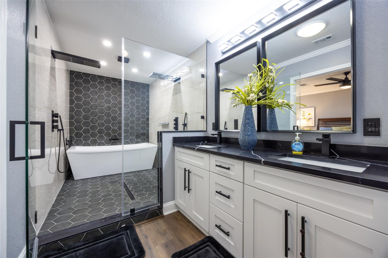 DEL WEBBS SUN CITY FLORIDA UN - Residential