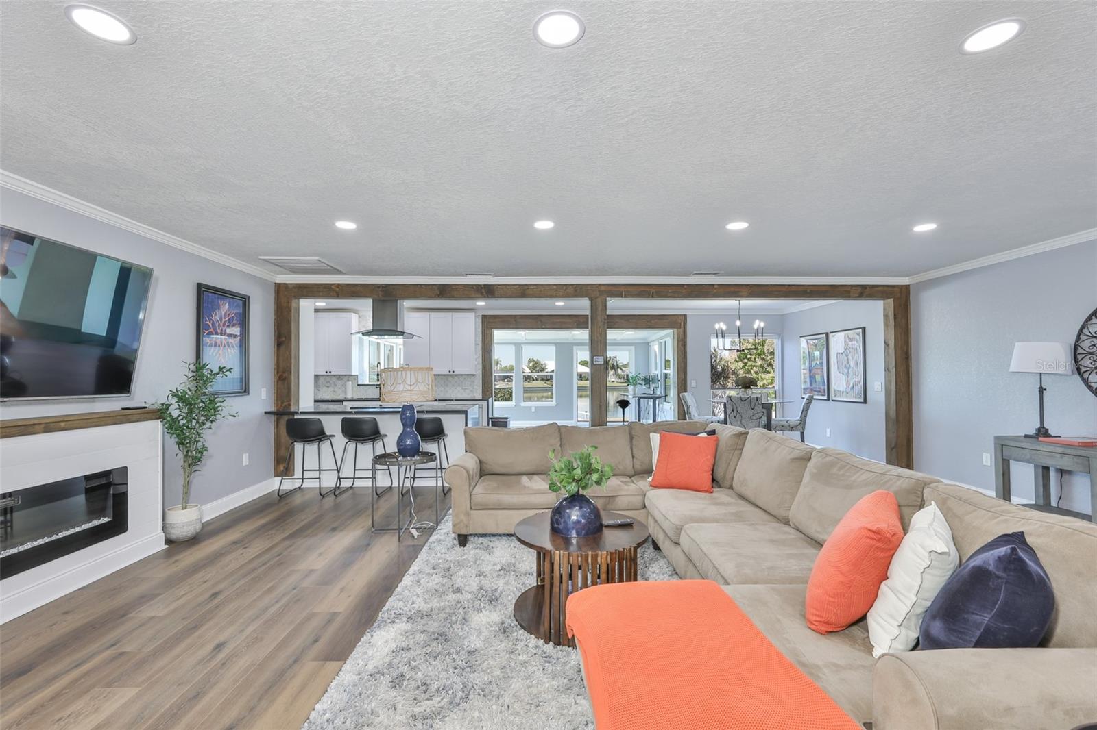 DEL WEBBS SUN CITY FLORIDA UN - Residential