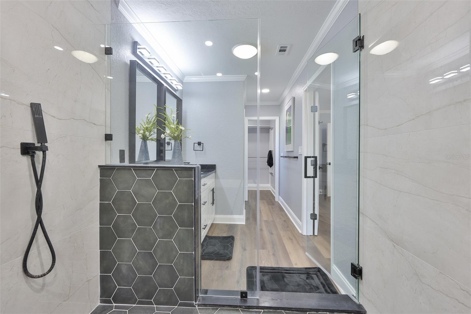 DEL WEBBS SUN CITY FLORIDA UN - Residential