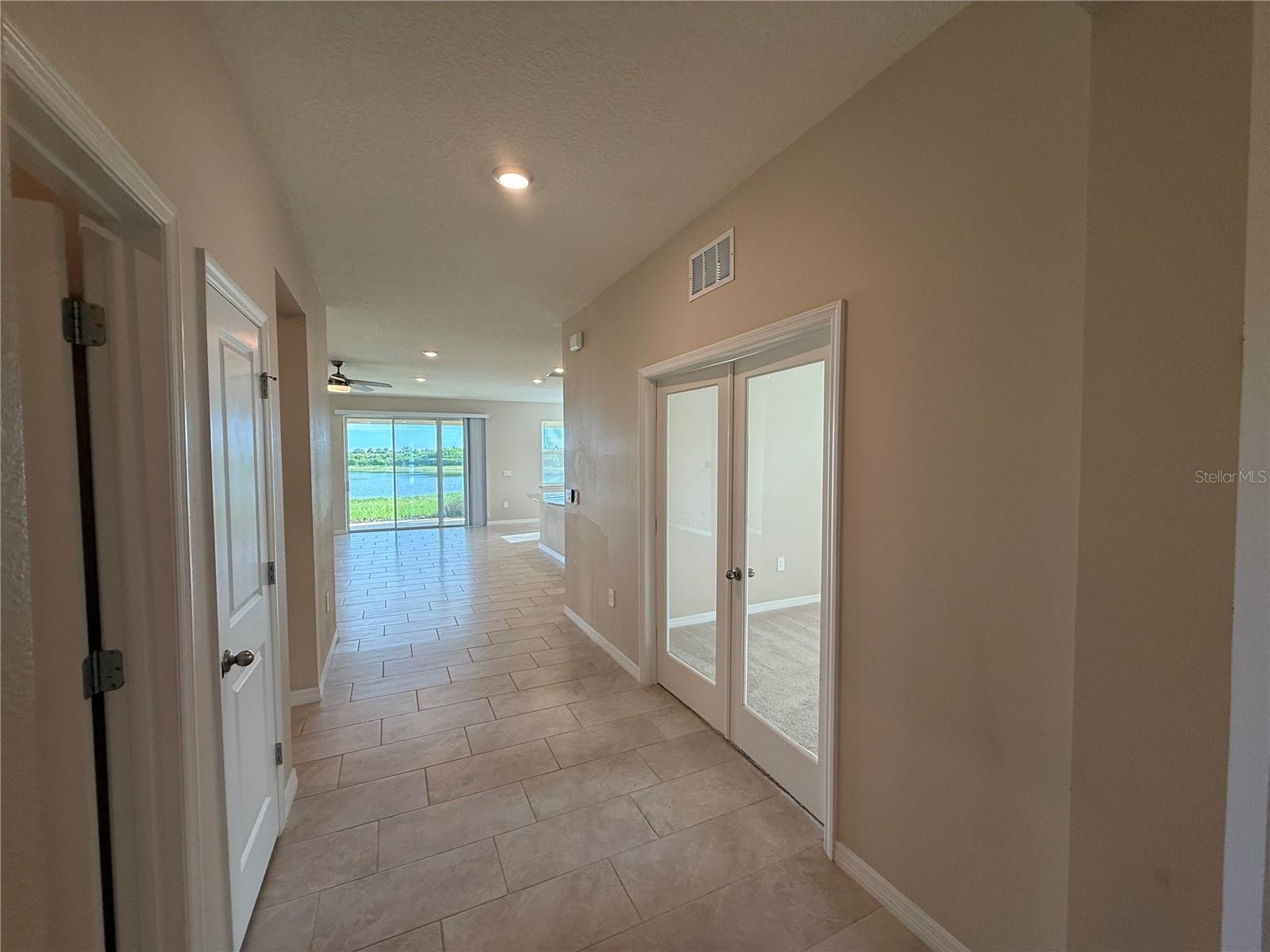 PROMENADE ESTATES PH II - Residential Lease