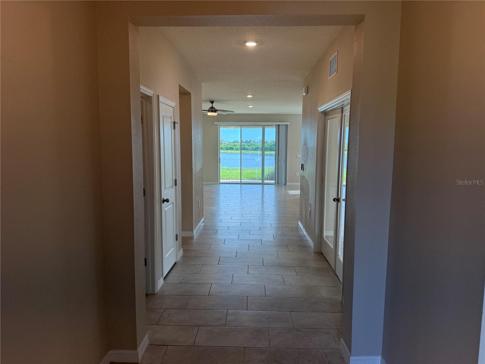 PROMENADE ESTATES PH II - Residential Lease
