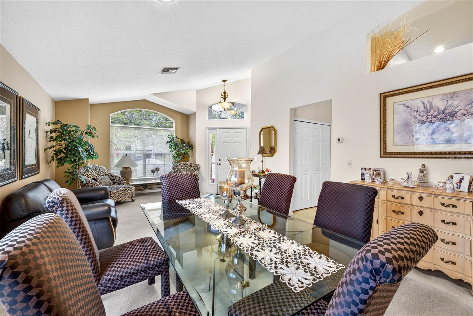 PENNINGTON VILLAGE - Residential