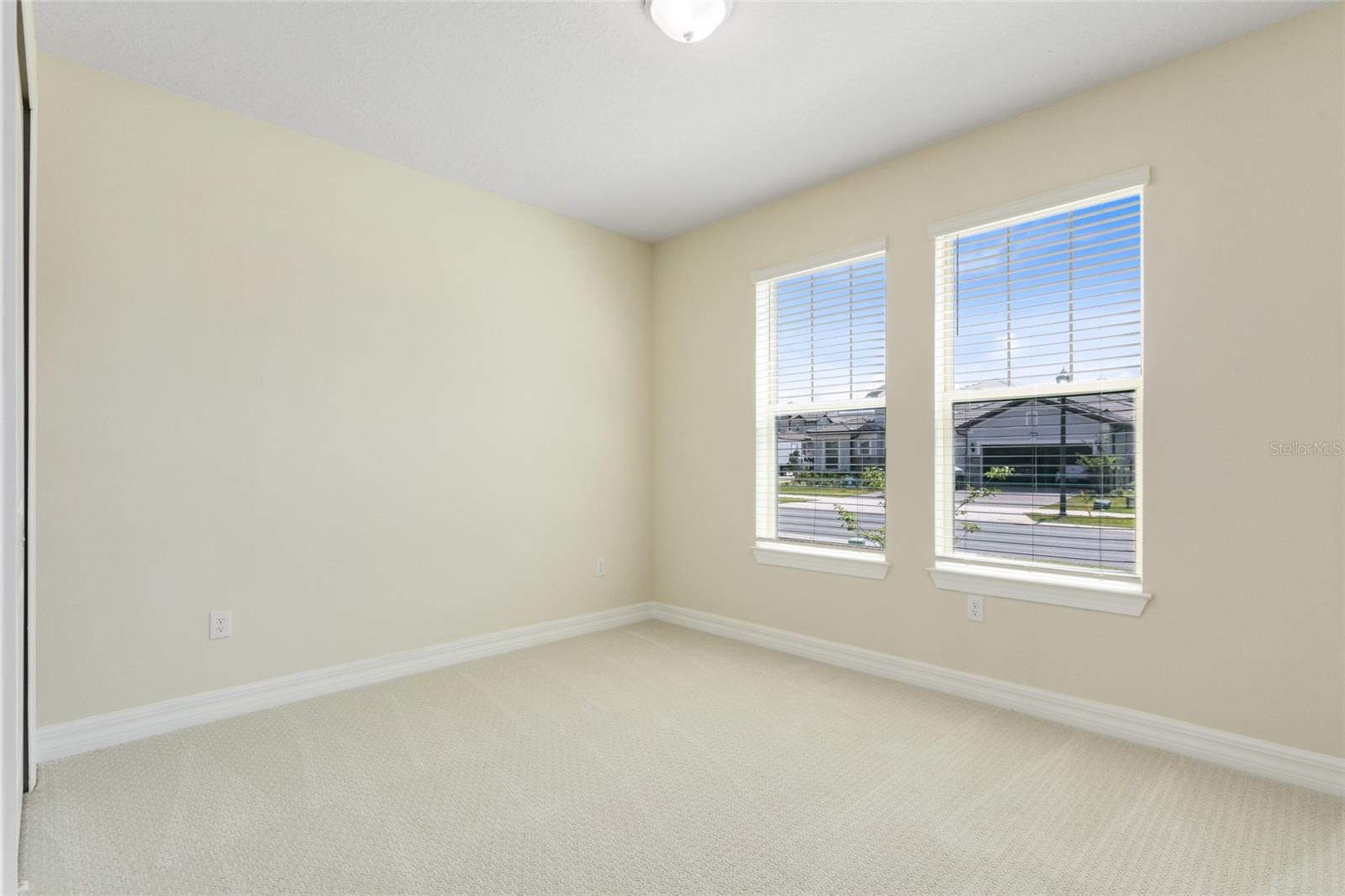 PHILLIPS GROVE TR J - Residential