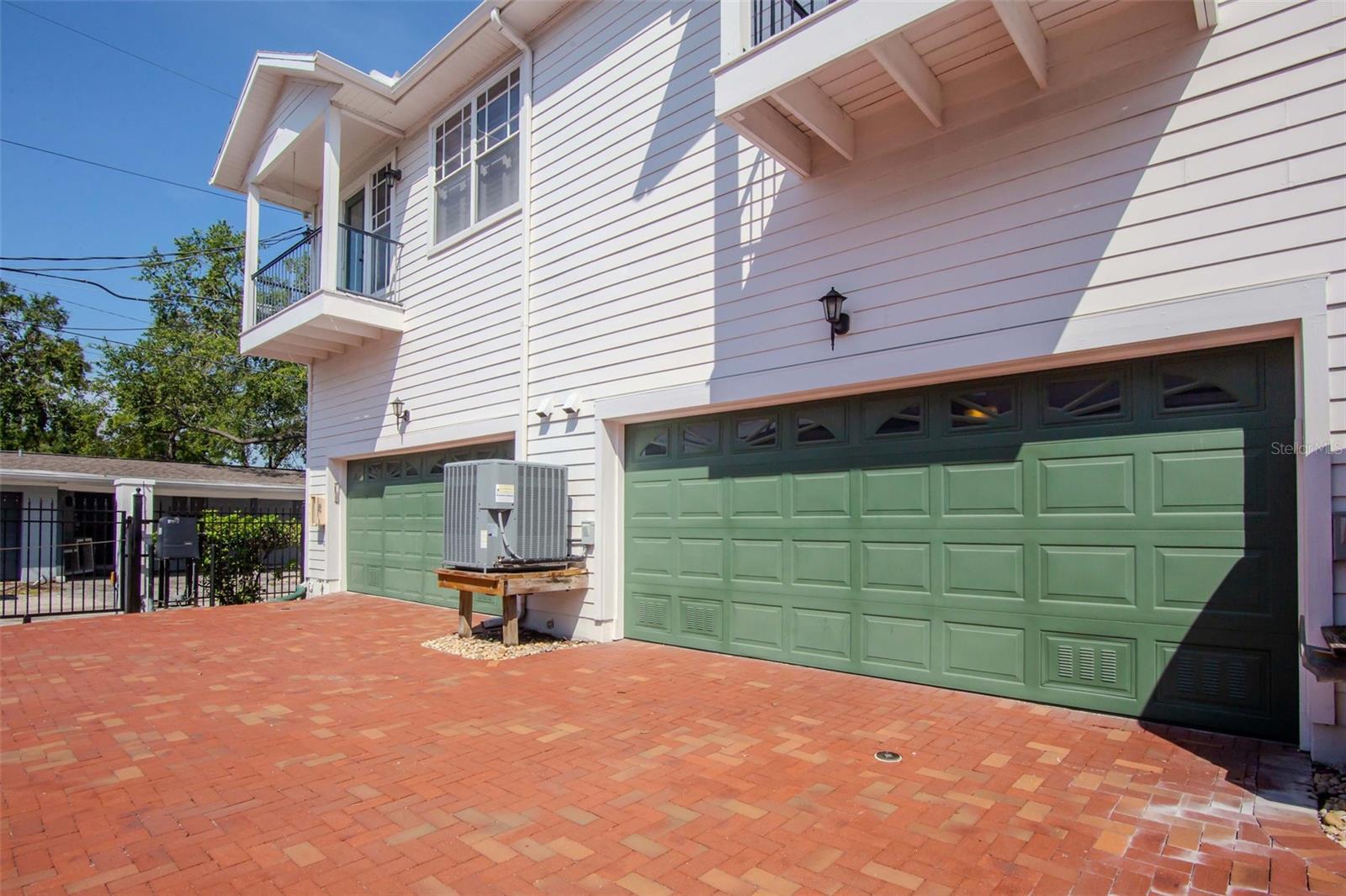 ISLAND PARK A CONDO - Residential