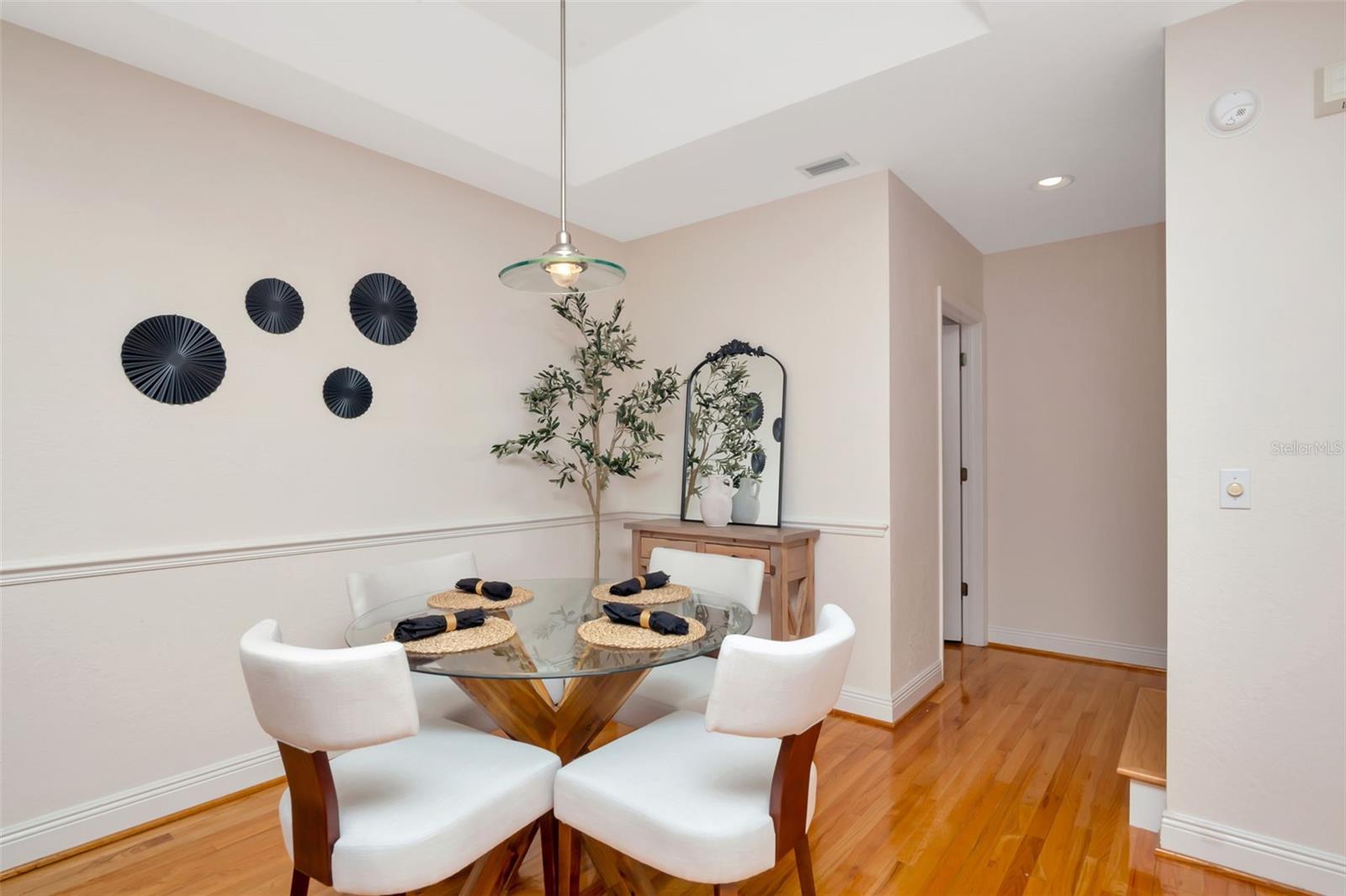 ISLAND PARK A CONDO - Residential