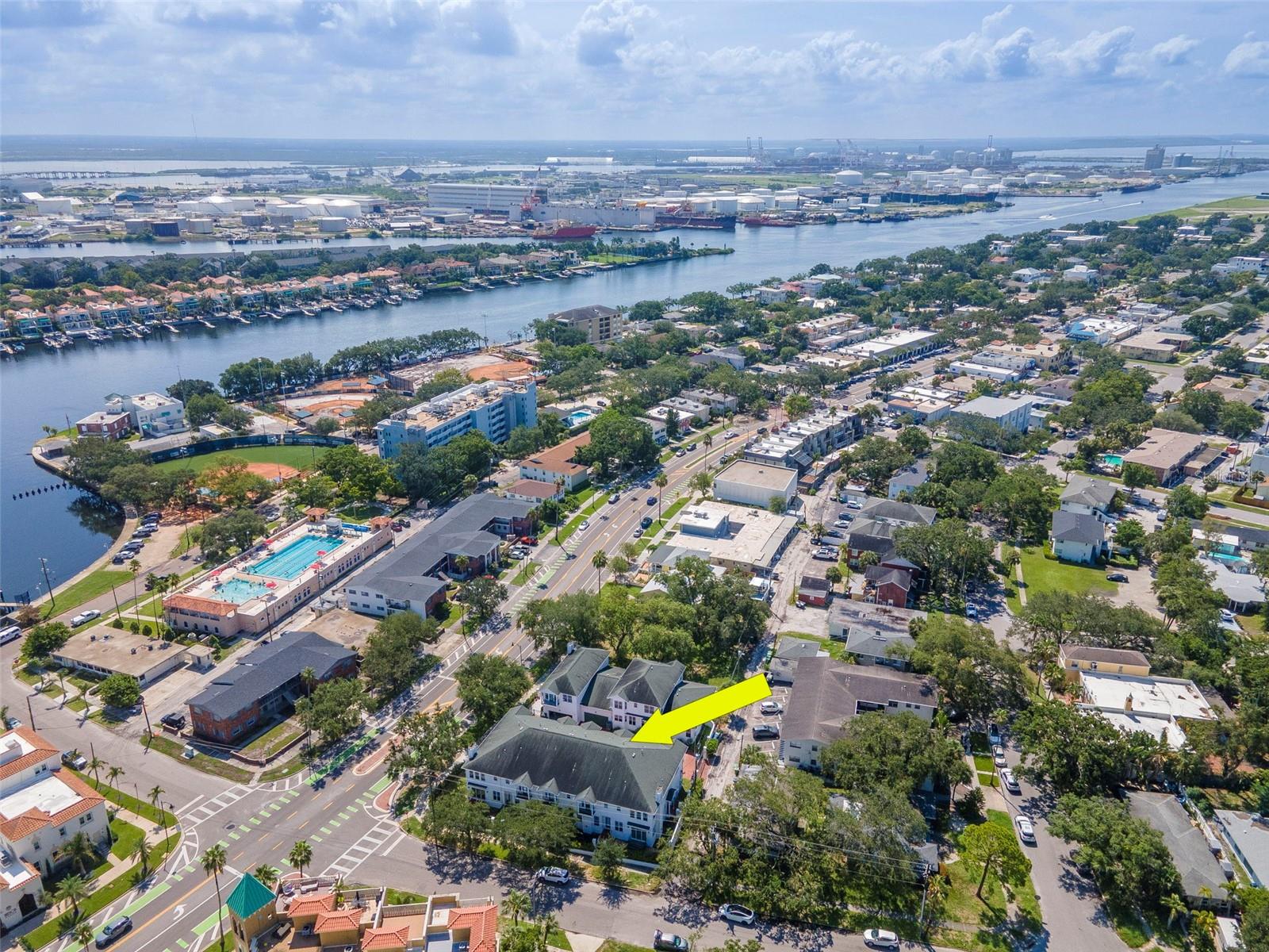 ISLAND PARK A CONDO - Residential