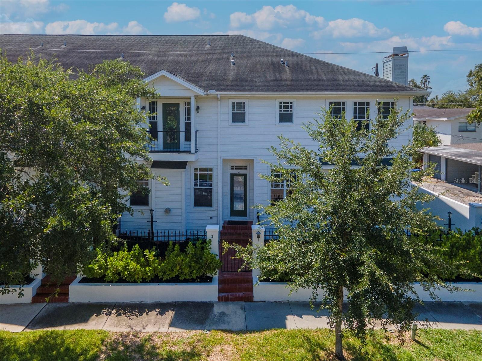 ISLAND PARK A CONDO - Residential