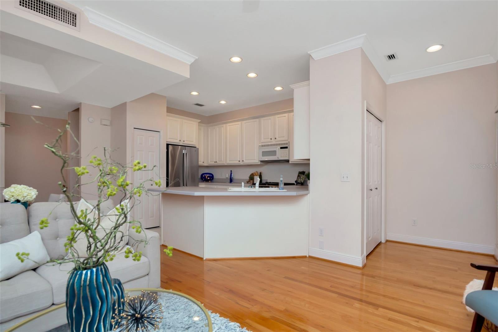 ISLAND PARK A CONDO - Residential