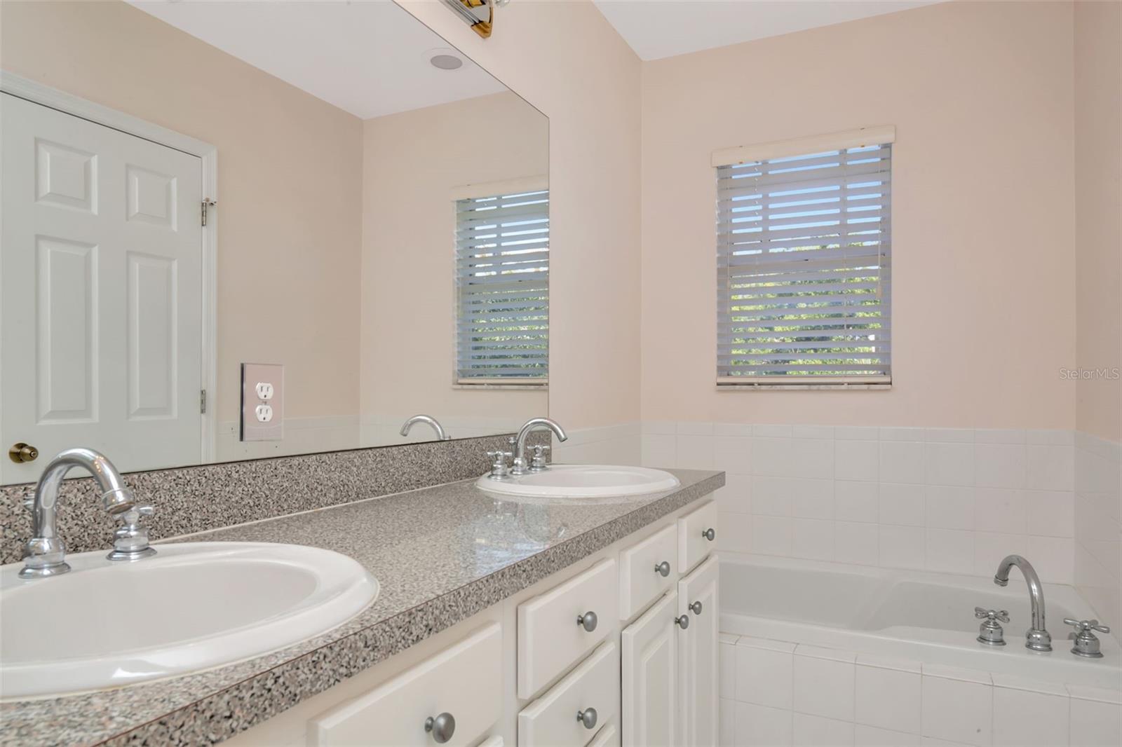 ISLAND PARK A CONDO - Residential