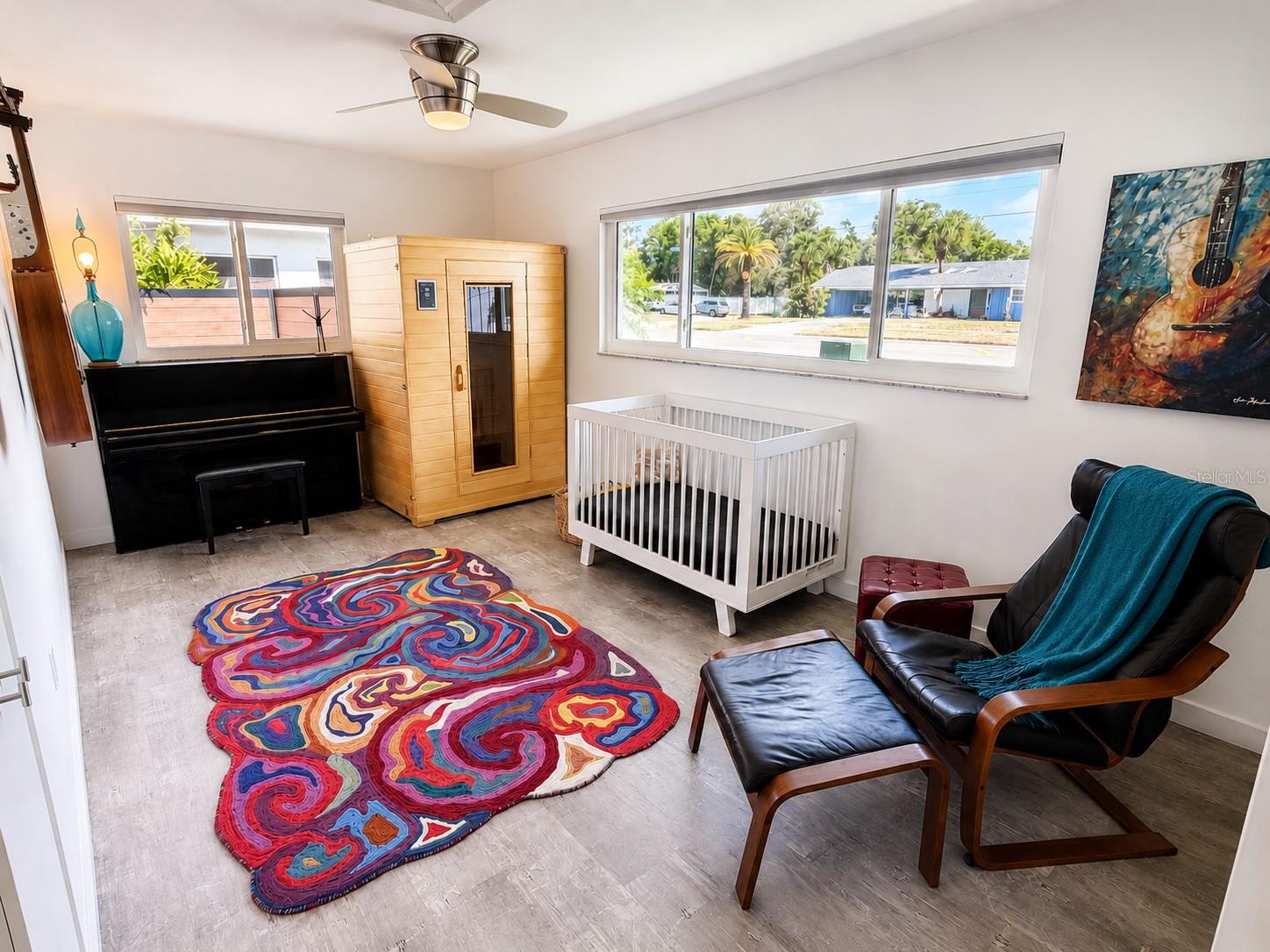 SOUTH GATE - Residential