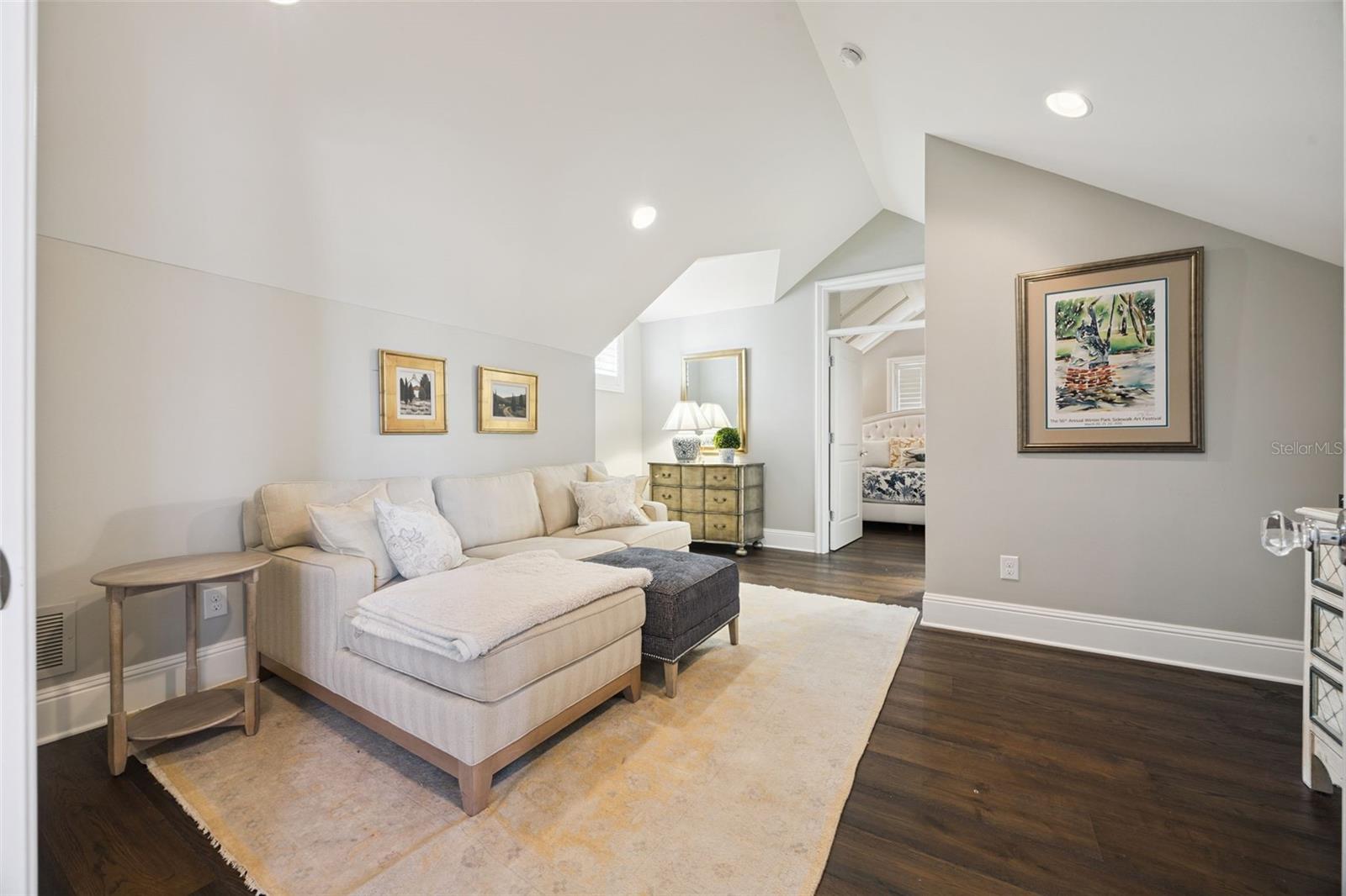 PARK GROVE - Residential