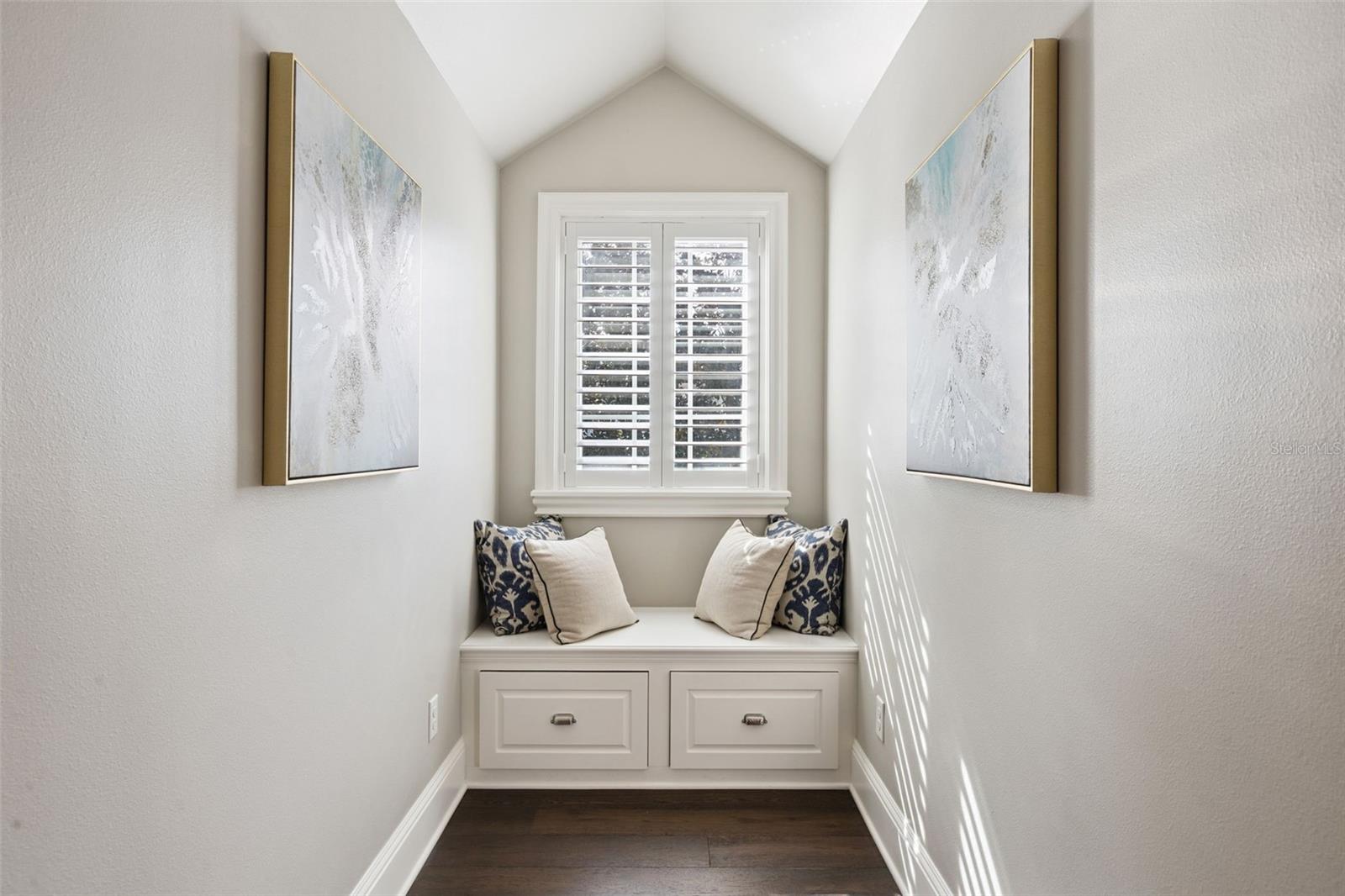 PARK GROVE - Residential