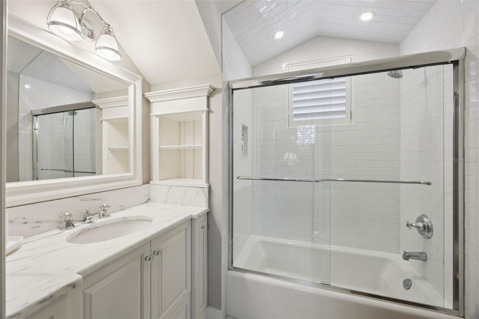 PARK GROVE - Residential